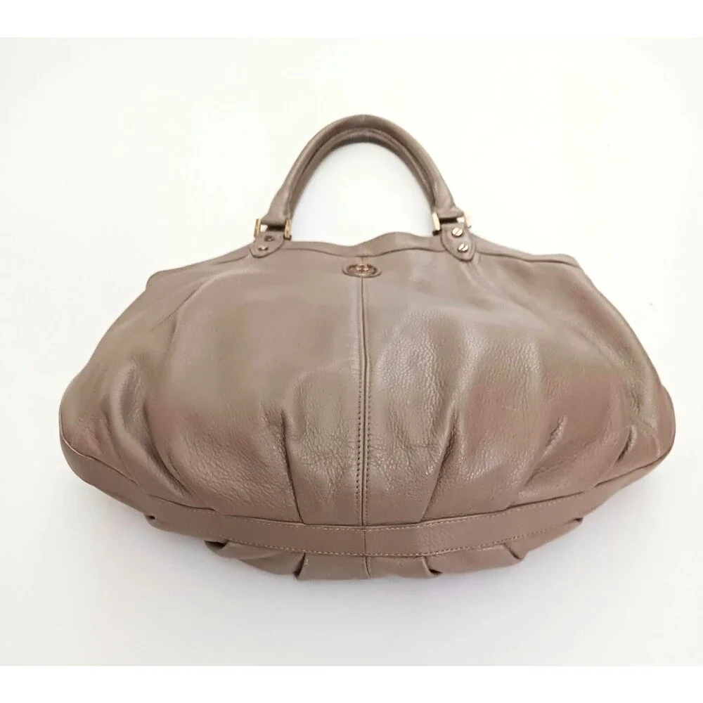 Tory Burch Dakota Lg Hobo Satchel Clay Beige Pebbled Leather Gold Logo w Dustbag